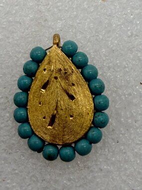 Vintage Kramer Gold Tone Pendant with Turquoise Colored Seed Beads